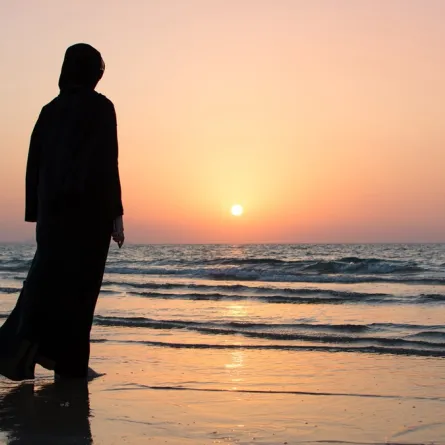 تفسير حلم العباية السوداء في المنام