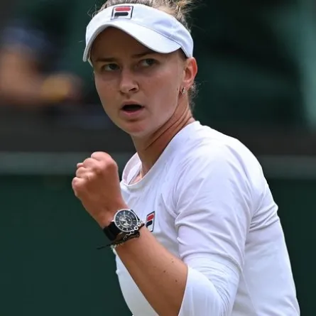  كريتشيكوفا في نصف نهائي ويمبلدون للمرة الأولى في مسيرتها - الصورة من حساب ويمبلدون على إكس