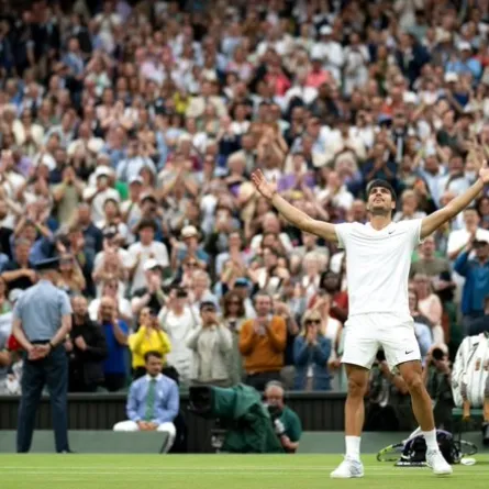  كارلوس ألكاراز يبلغ ربع نهائي ويمبلدون بفوزه على الفرنسي أوغو أومبير - الصورة من حساب ويمبلدون على إكس