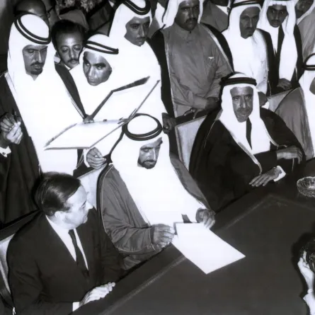 محمد بن زايد يعلن 18 يوليو «يوم عهد الاتحاد» لدولة الإمارات - الصورة من وام