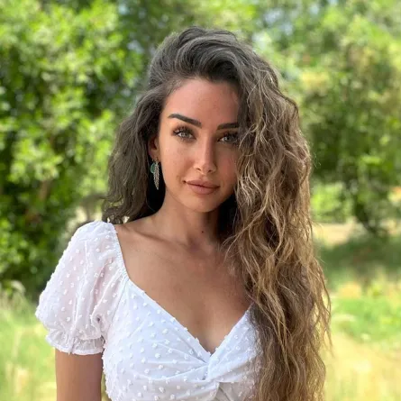  هنا الزاهد - الصورة من حسابها على إنستغرام 