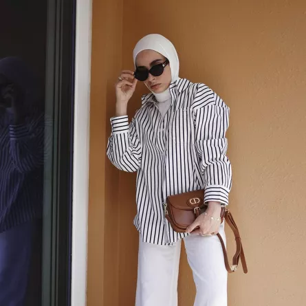 مدونة الموضة سمر شاكر - الصورة من حسابها على إنستغرام