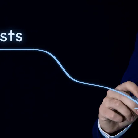 استراتيجيات خفض التكاليف  - الصورة من Adobestock