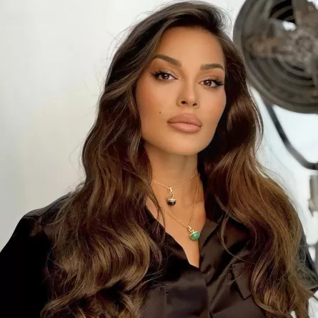 مكياج للشعر البني من وحي النجمات