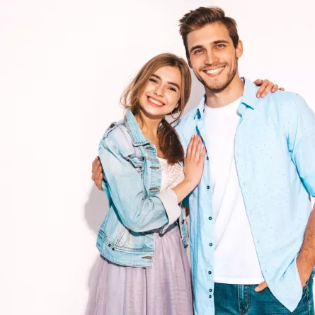 ثنائي منسجم وسعيد