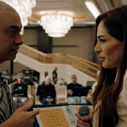 عبير نعمة ووليد فايد أثناء البروفات -الصورة من المركز الإعلامي لـ بنش مارك