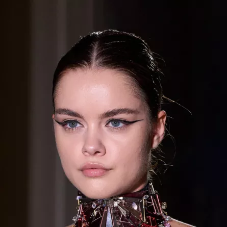 من عرض زهير مراد - Zuhair Murad من Launchmetrics/Spotlight ©