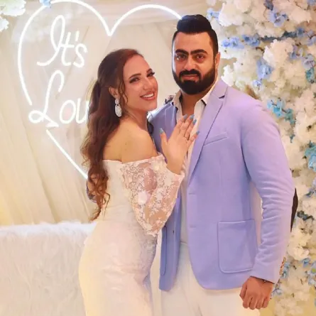 إيمي طلعت زكريا وخطيبها - الصورة من الفنانة إيمي خاص لسيدتي