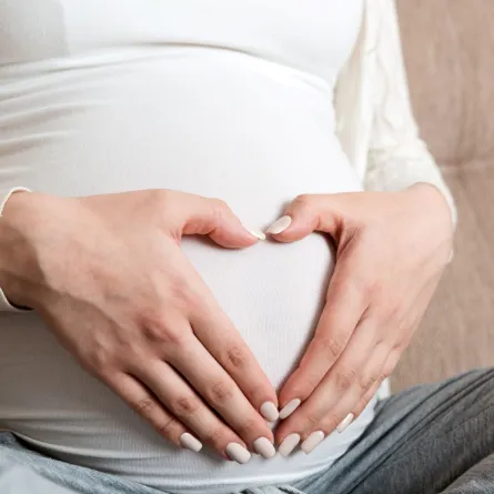 صورة لحامل في شهور متقدمة