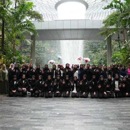 270 طالبًا وطالبة ضمن برنامج "صيفنا بالخارج". الصورة من wam