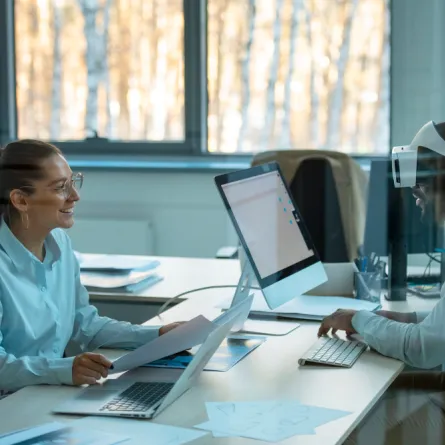 الذكاء الاصطناعي يساعد في الأعمال - المصدر freepik