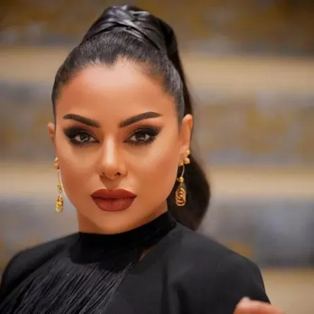 هند البلوشي- الصورة من صفحتها الرسمية على إنستغرام