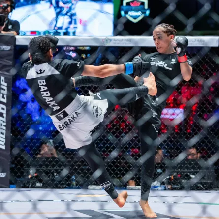 المقاتلة السعودية هتان السيف تتوج نصرها في بطولة "PFL" بعبارات مؤثرة - الصورة من حساب هتان السيف على منصة إكس