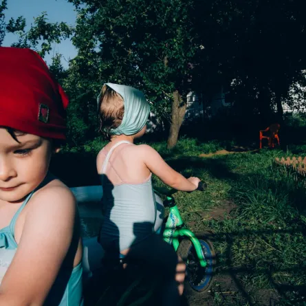 أطفال في الصيف