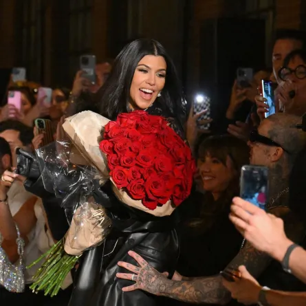 كورتني كارداشيان خلال أسبوع الموضة في نيويورك في مدينة نيويورك (Kourtney Kardashian during New York Fashion Week in New York city). مصدر الصورة: ANGELA WEISS / AFP