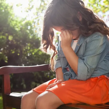 صورة لطفلة تبكي