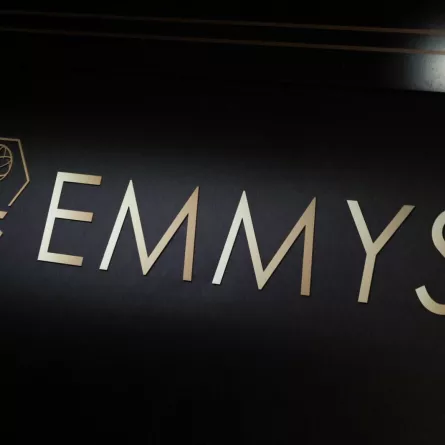 شعار إيمي (Emmys logo)- مصدر الصورة: Rodin Eckenroth/Getty Images/AFP