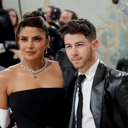 Priyanka Chopra Jonas and Nick Jonas attend The 2023 Met Gala Celebrating "Karl Lagerfeld: A Line Of Beauty" at The Metropolitan Museum of Art on May 01, 2023 in New York City. Mike Coppola/Getty Images/AFP (Photo by Mike Coppola / GETTY IMAGES NORTH AMERICA / Getty Images via AFP)