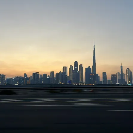 مدينة دبي. الصورة من موقع unsplash