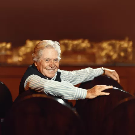 حسين فهمي - الصورة من المركز الإعلامي لجمعية الفيلم