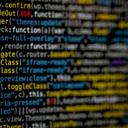 10 خطوات لحماية البيانات الشخصية من الجرائم الإلكترونية