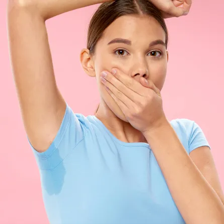 علاج التعرق الشديد بطرق مختلفة