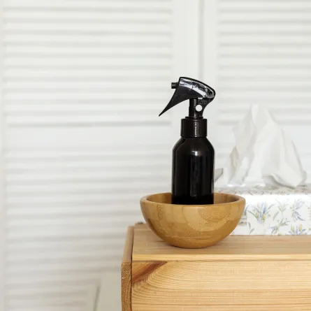 إزالة الرائحة الكريهة بواسطة مزيل الرائحة