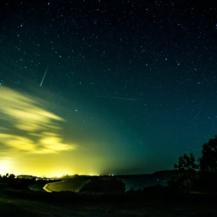 شهب. الصورة من موقع unsplash