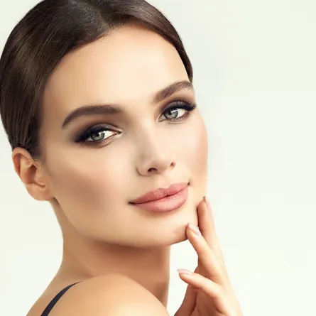 العرقسوس لتفتيح البشرة 