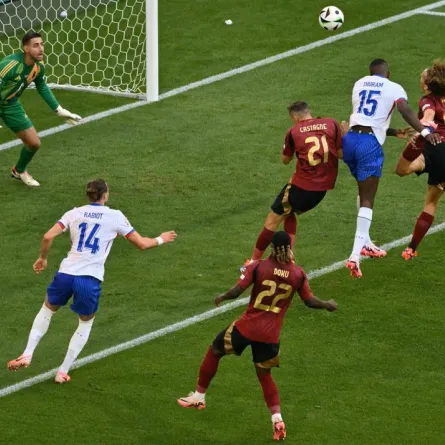 الحظ يحالف فرنسا وتتأهل لربع النهائي من يورو 2024 بسبب هدف بالخطأ في مرمى بلجيكا - الصورة من موقع يورو 2024