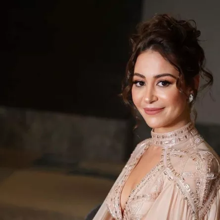 منة شلبي - الصورة من حسابها على الفيس بوك