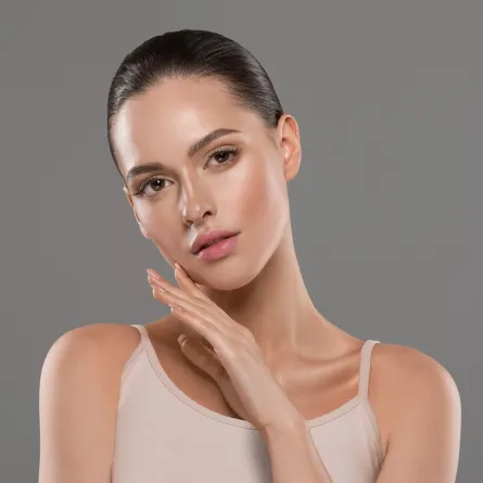 تأثير الضوء الأزرق في بشرتك