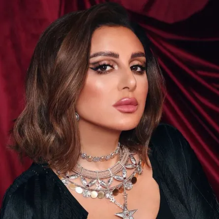 اطلالات جمالية من أنغام