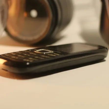 خطوات تحويل هاتفك القديم إلى كاميرا مراقبة