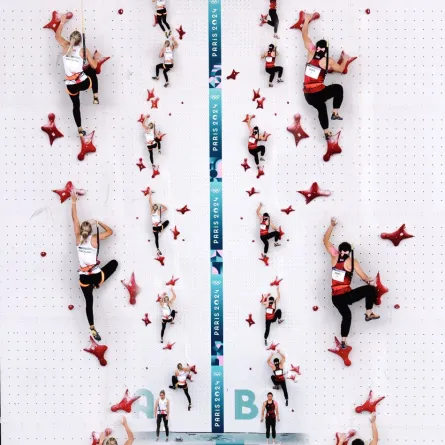 حدث في أولمبياد باريس 2024.. تسلُّق جدار طوله 15 متراً في أقل من 5 ثوان