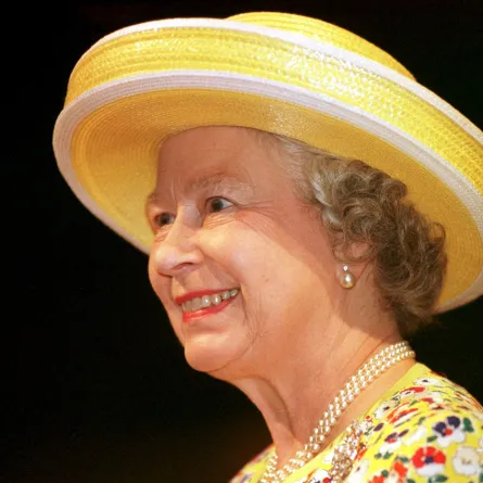 الملكة إليزابيث الثانية (Queen Elizabeth II)- مصدر الصورة (Photo by ANDRE PICHETTE / AFP)
