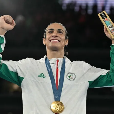 إيمان خليف تحصد الميدالية الذهبية- (مصدر الصورة: MOHD RASFAN AFP)