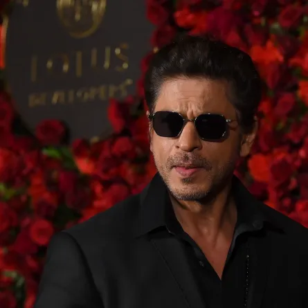 شاروخان في مومباي (Shah Rukh Khan in Mumbai). مصدر الصورة: SUJIT JAISWAL / AFP