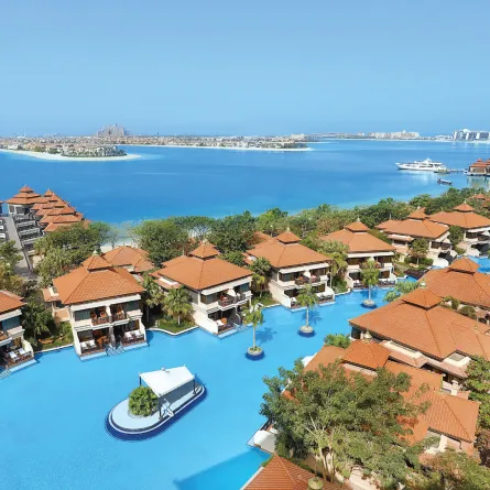 إطلالة أنانتارا جزر العالم على شريط دبي الساحلي