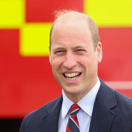 الأمير ويليام خلال زيارة إلى RAF Valley في Holyhead في Anglesey، شمال ويلز (Prince William during a visit to RAF Valley in Holyhead in Anglesey, North Wales). مصدر الصورة: Chris Jackson / POOL / AFP
