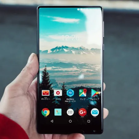 غوغل تدعم هواتف أندرويد بالذكاء الاصطناعي.. وتطلق بيكسل 9