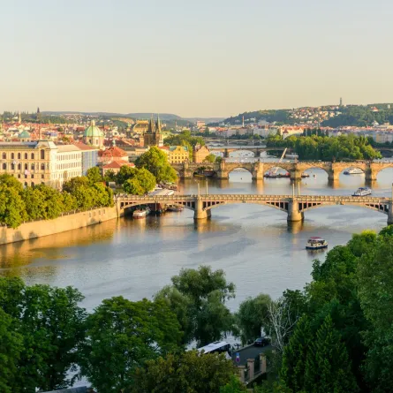 إطلالة على نهر فلتافا 