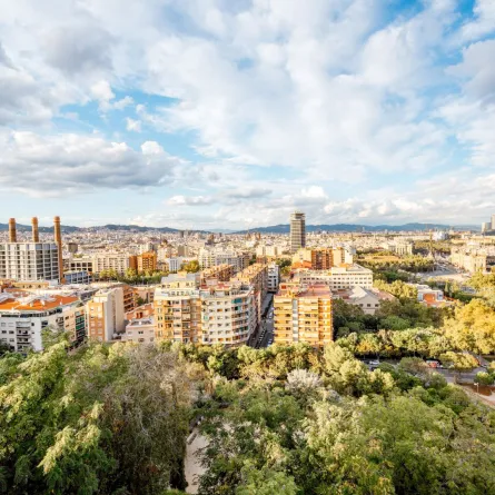 إطلالة على مدينة برشلونة