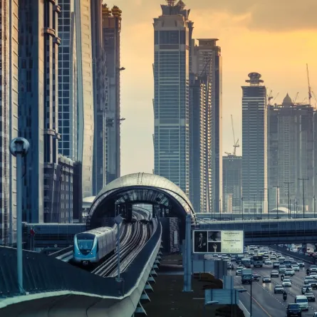 مترو دبي. الصورة من wam