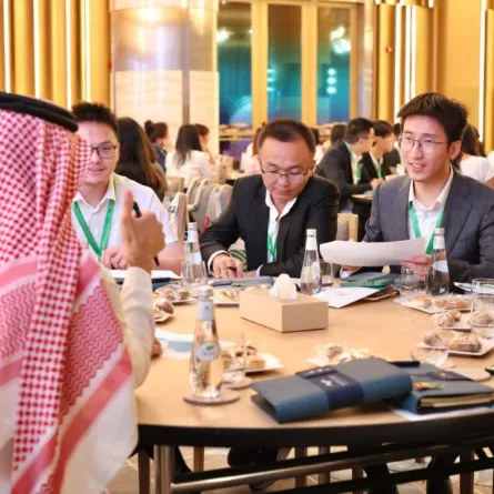 من اللقاء التعريفي