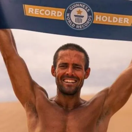 بريطاني يدخل موسوعة غينيس بـ 30 ماراثوناً صحراوياً خلال شهر