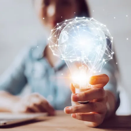 أفكارنا هي الأدوات التي نبني بها مستقبلنا