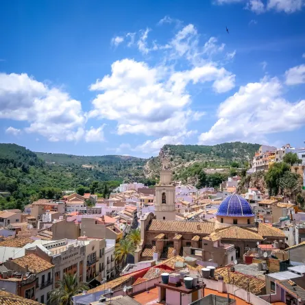 تقع بونول في منطقة فالنسيا