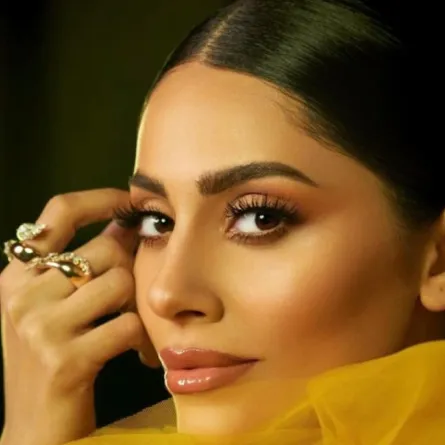 صيحات جمالية من إلهام علي في ذكرى ميلادها