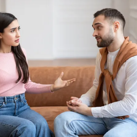 طريقة اقناع الزوج بكلامك